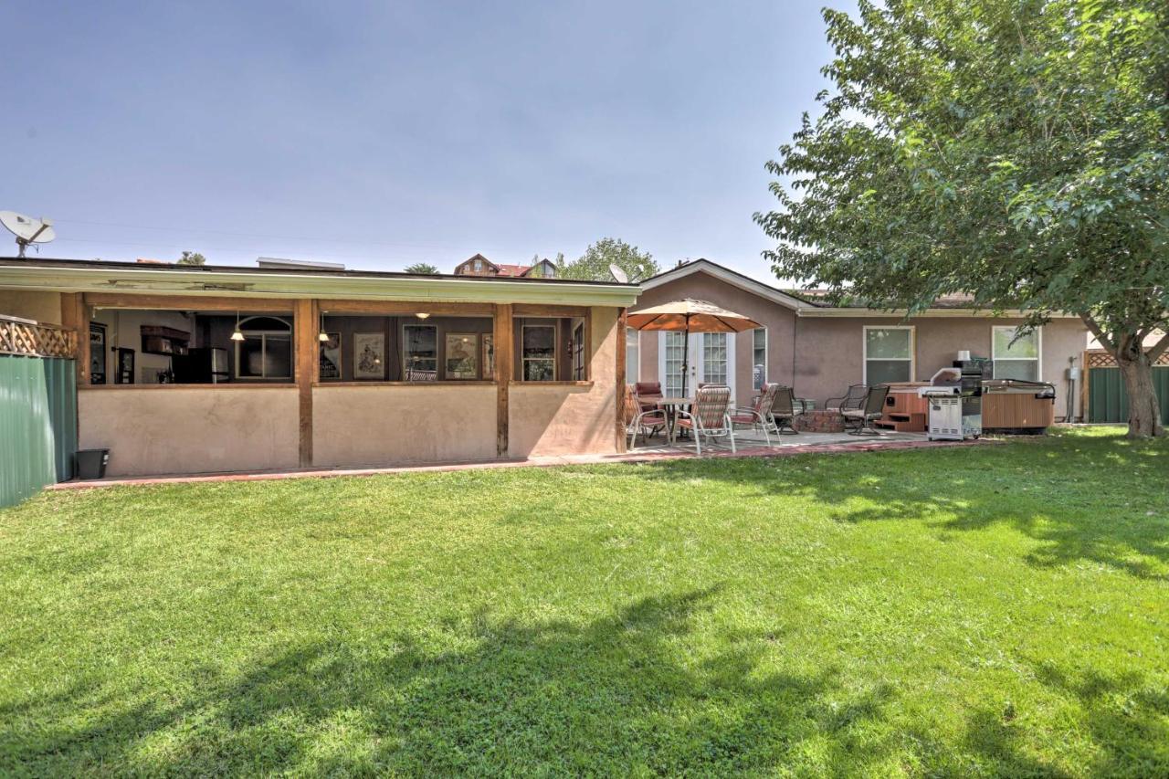 Red Rock Rambler Moab Home With Hot Tub And Views! Extérieur photo